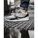 Кросівки Le Coq Sportif LCS R800 Чоловіча р.44 Комбінований