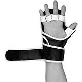 Рукавички для Karate PowerPlay 3092KRT Чорні-Білі XS фото товара