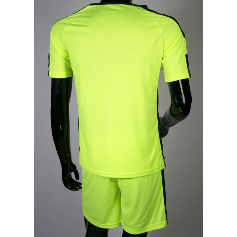 Футбольна форма Europaw 009 салатова фото товару