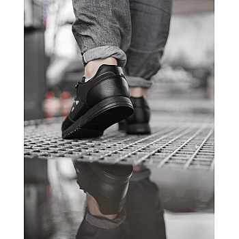 Кросівки Le Coq Sportif JAZY CLASSIC AUTOMNE Чоловіча р.43 Чорний