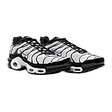 Кросівки Nike AIR MAX PLUS Чоловіча р.40 Білий