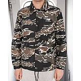 Вітровка New Balance NB CLASSIC CAMO COACHES Чоловіча р.S Комбінований