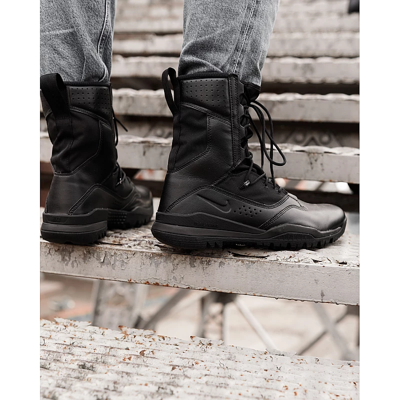 Черевики Nike SFB FIELD 2 8 Чоловіча р.45.5 Чорний