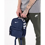 Рюкзак Nike Y NK BRSLA JDI MINI BKPK Унісекс дитячий (8-15) р.MISC