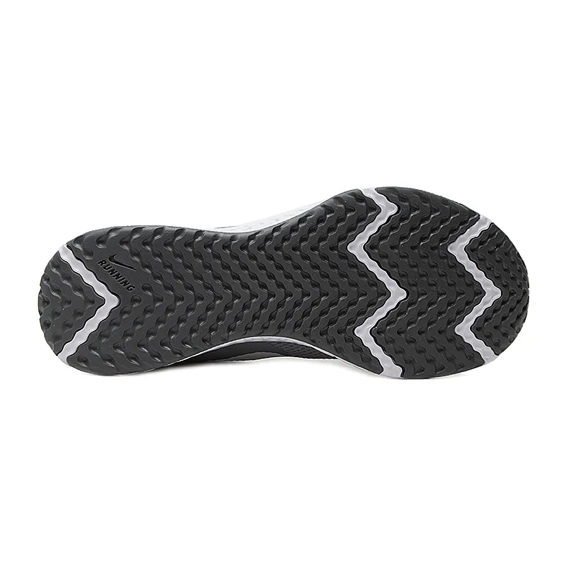Кросівки Nike Revolution 5 Чоловіки р.44.5