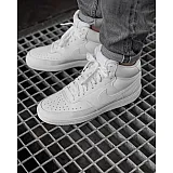 Кросівки Nike Court Vision Mid Чоловіки р.45.5