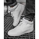 Кросівки Nike Court Vision Mid Чоловіки р.45.5