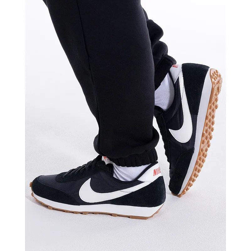 Кросівки Nike W DBREAK Жіноча р.42.5