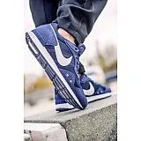 Кросівки Nike VENTURE RUNNER Чоловіки р.39 Синій
