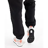 Кросівки Nike WMNS VENTURE RUNNER Жіноча р.37.5