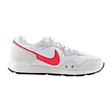 Кросівки Nike Venture Runner Жінки р.40.5 Білий