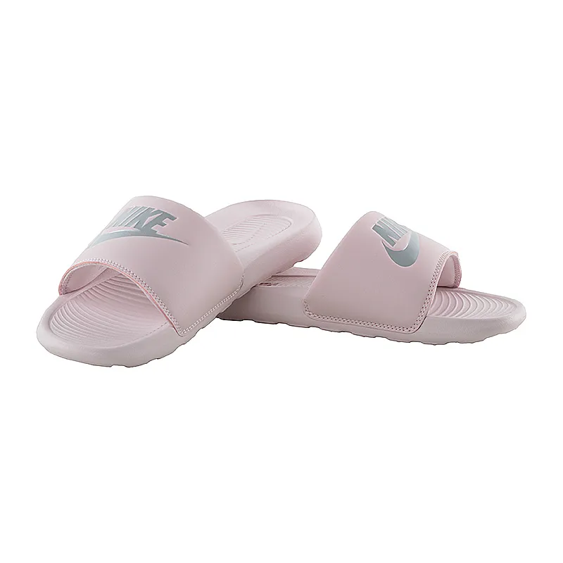Тапочки Nike W VICTORI ONE SLIDE Жіноча р.36.5