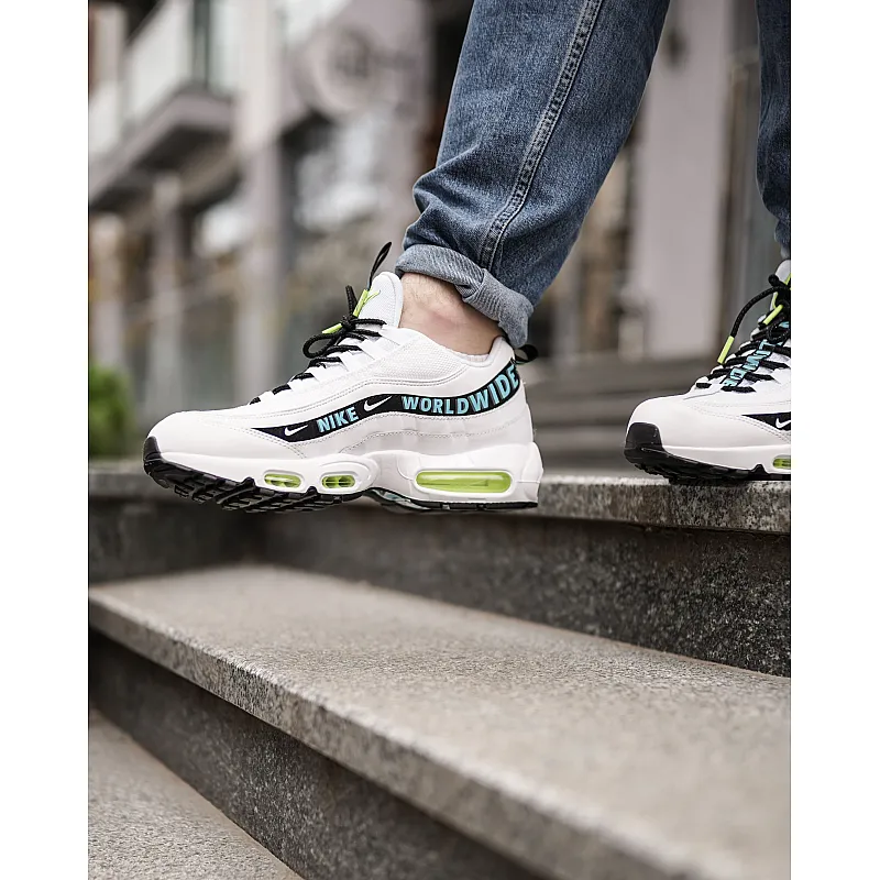Кросівки Nike AIR MAX 95 SE Чоловіки р.43 Комбінований/Білий
