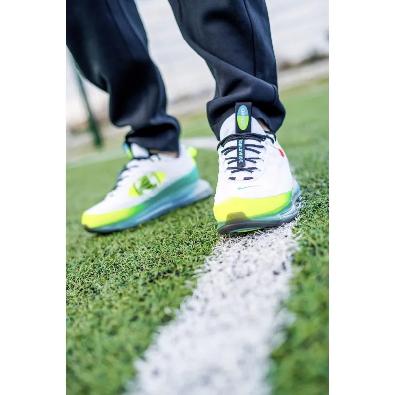 Кросівки Nike MX-720-818 WW Чоловіки р.40.5 Комбінований/Білий