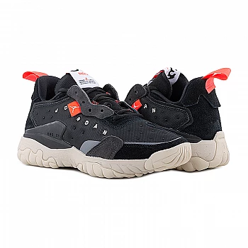 Кросівки Jordan WMNS DELTA 2 Жіноча р.40.5