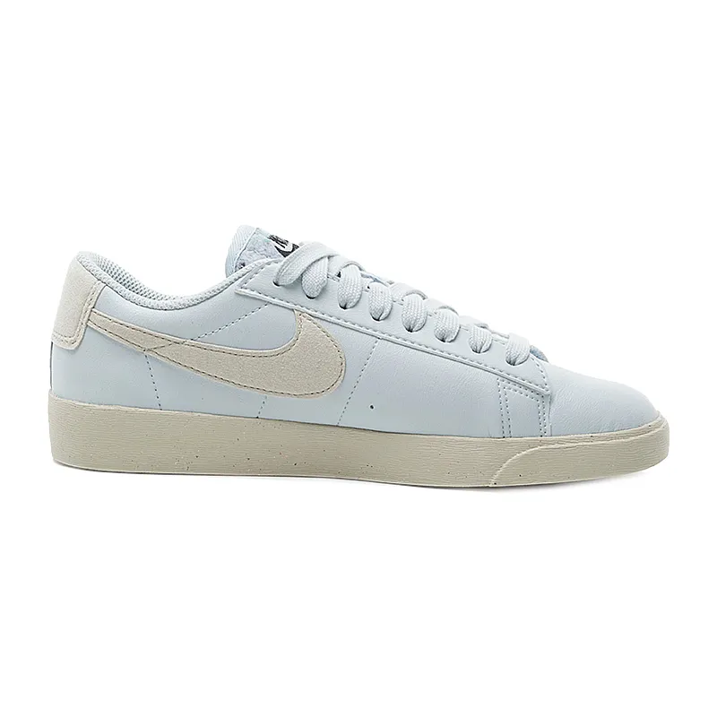 Кросівки Nike Blazer Low SE Жінки р.38 Білий
