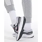 Кросівки Nike AIR ZOOM VOMERO 16 Чоловіча р.45