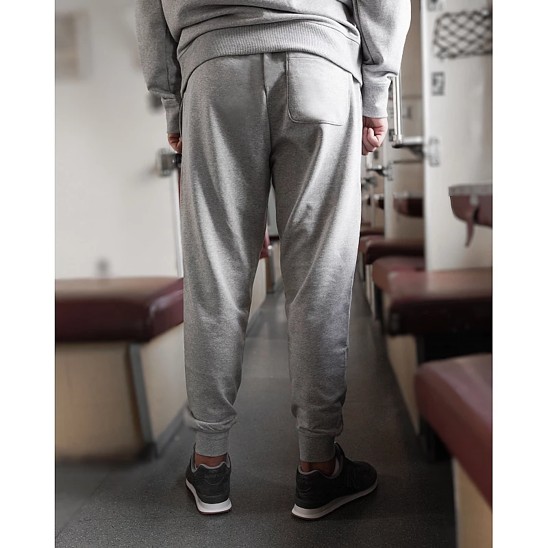 Брюки New Balance NB ESSENTIALS STACKED LOGO Чоловіки р.S
