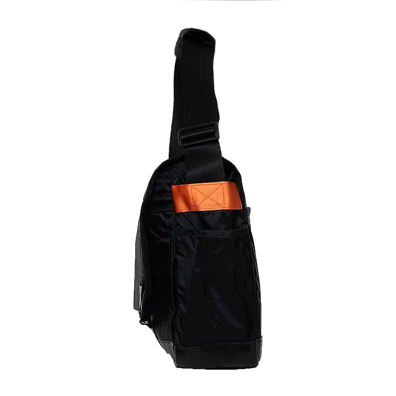 Сумка Nike NSW Eugene Premium Messenger Унісекс р.MISC Чорний