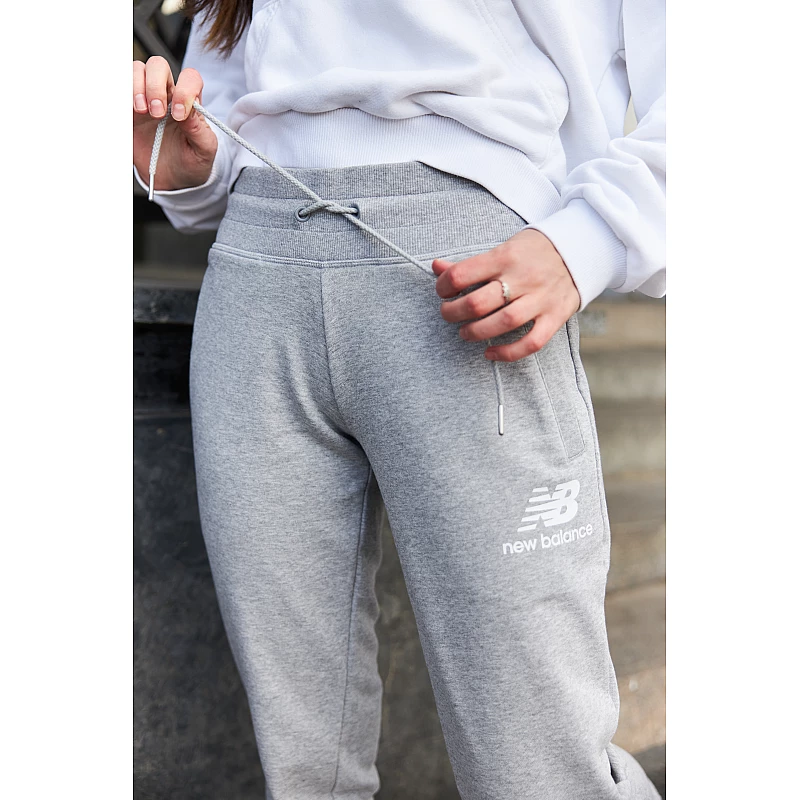 Брюки New Balance Essentials FT Жінки р.M