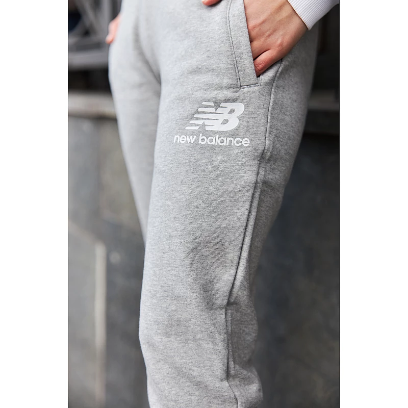 Брюки New Balance Essentials FT Жінки р.M