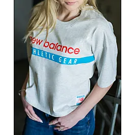 Футболка New Balance Ess Field Day Boxy Жіноча р.XS Білий