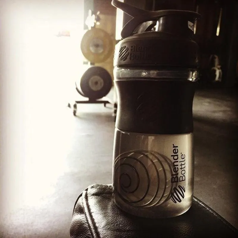 Спортивная бутылка-шейкер BlenderBottle SportMixer 590ml Black (ORIGINAL) фото товара