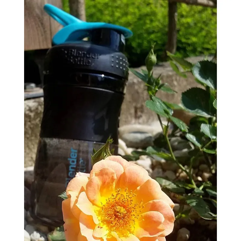 Спортивная бутылка-шейкер BlenderBottle SportMixer 590ml Black/Teal (ORIGINAL) фото товару