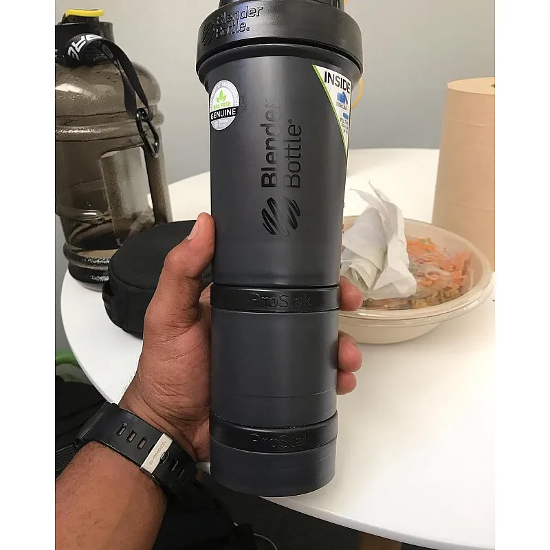 Шейкер спортивный BlenderBottle ProStak 650ml с 2-мя контейнерами Black (ORIGINAL) фото товара