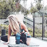 Спортивный шейкер BlenderBottle Classic Loop 820ml Navy (ORIGINAL) фото товару