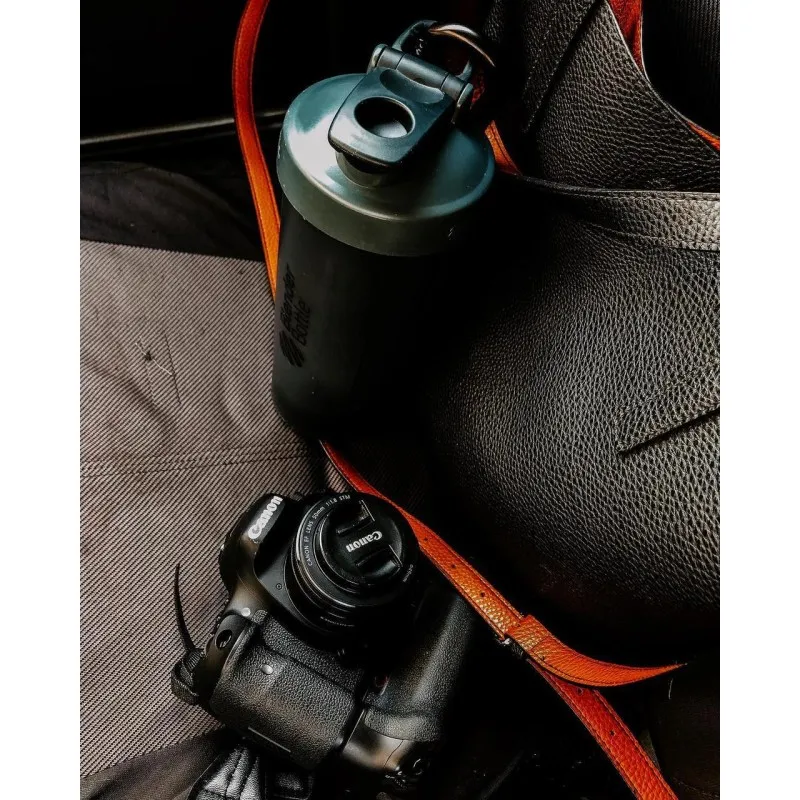 Спортивный шейкер BlenderBottle Classic Loop 820ml Black (ORIGINAL) фото товару