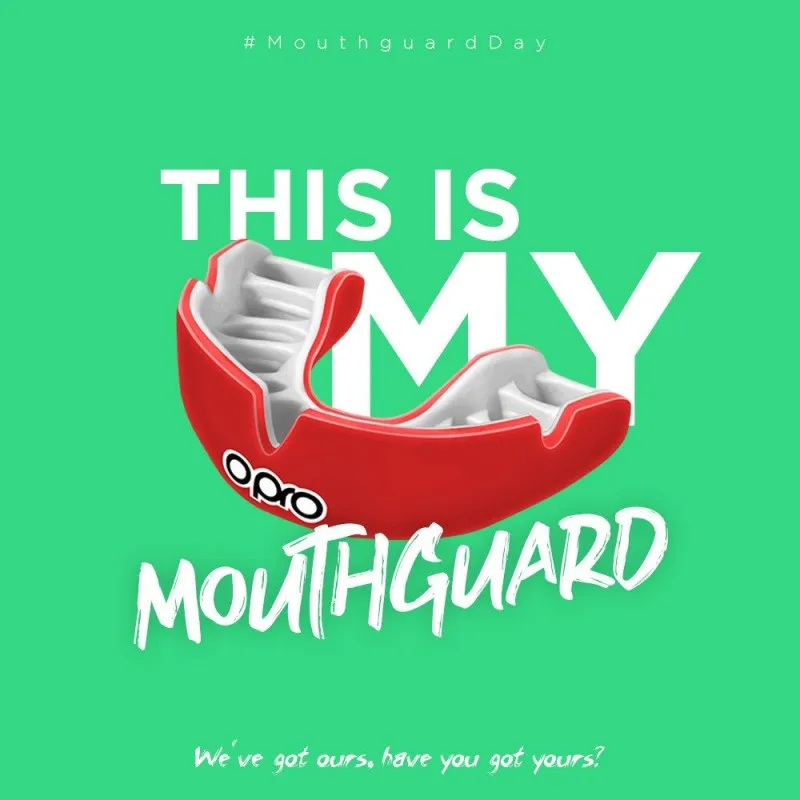 Капа OPRO Snap-Fit Neon Green фото товара