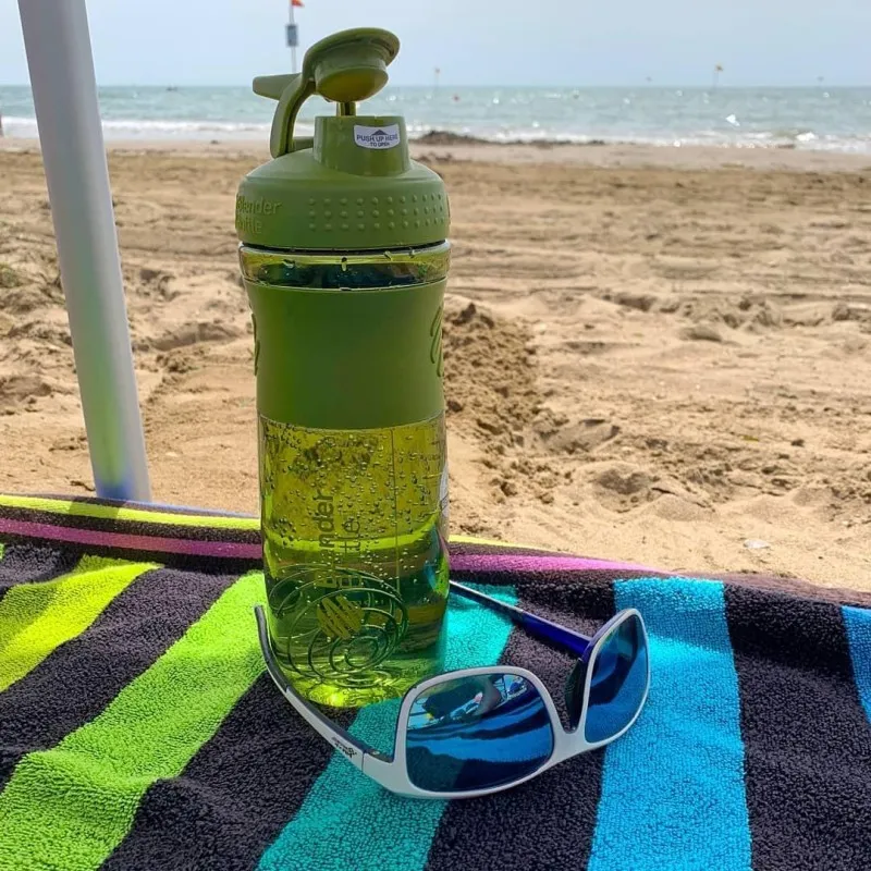 Спортивная бутылка-шейкер BlenderBottle SportMixer 820ml Moss Green (ORIGINAL) фото товару