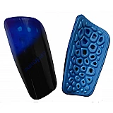 Щитки футбольные Europaw light черно-синие фото товару