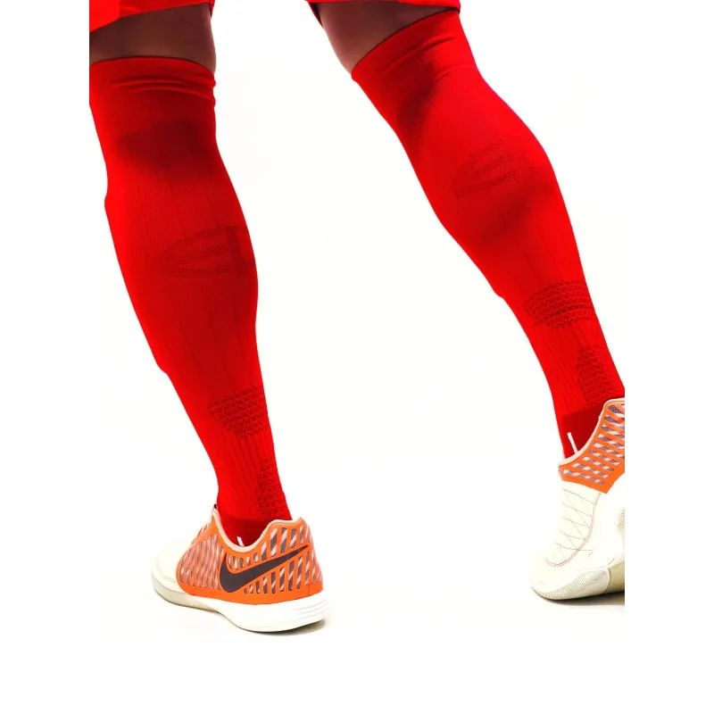 Гетры футбольные Europaw красные с трикотажным носком [41-45] фото товару