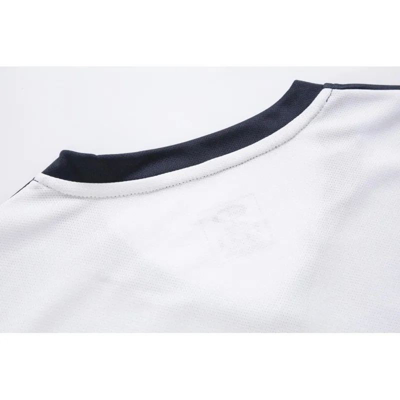 Футбольная форма Europaw 024 бело-т.синяя [L] фото товару