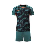 Футбольная форма Europaw 027 т.зелено-оранжевая [M] фото товару