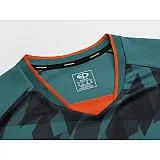 Футбольная форма Europaw 027 т.зелено-оранжевая [M] фото товару