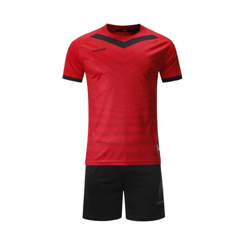 Футбольная форма Europaw 026 красно-черная [XL] фото товару