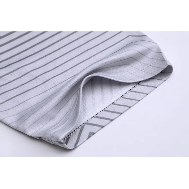 Футбольная форма Europaw 025 бело-серая [L] фото товару