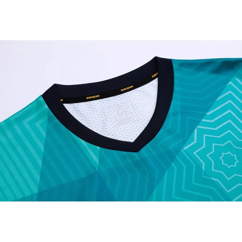 Футбольная форма Europaw 025 бирюзово-т.синяя [L] фото товару