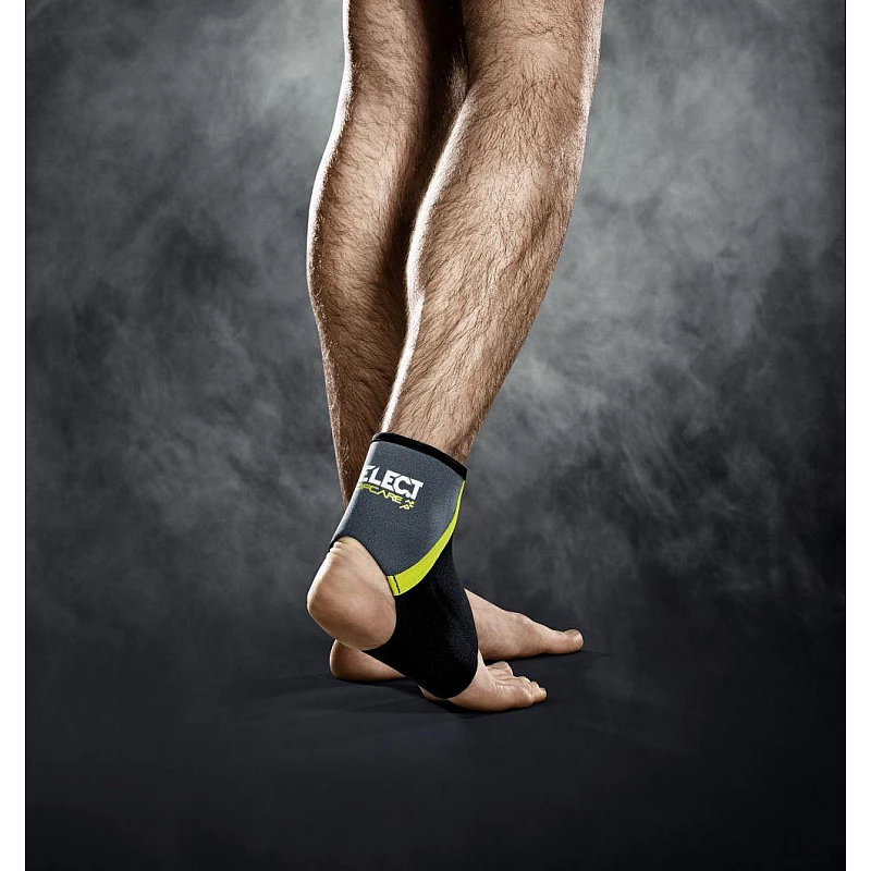 Бандаж на гомілкостоп SELECT Ankle support 6100  чорний, XS фото товару