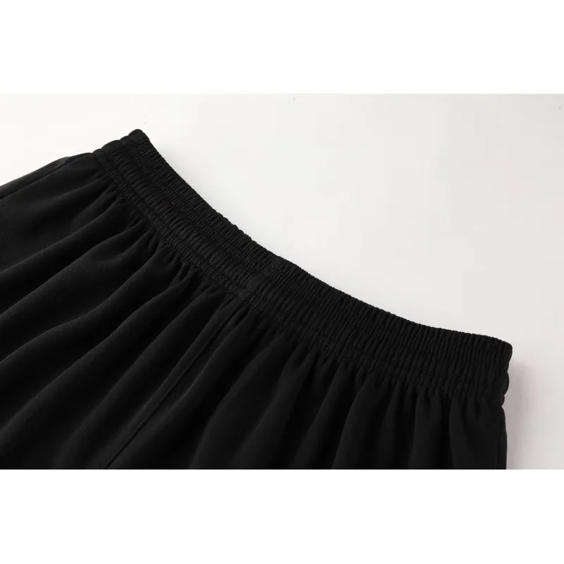 Футбольна форма Europaw 028 Classic light червоно-чорна [XL] фото товару