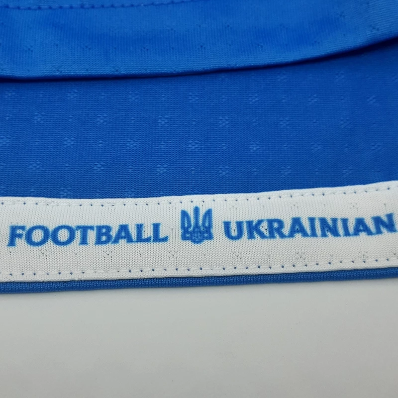 Футбольная футболка сборной Украины 2021 (синяя) Футбольная футболка сборной Украины 2021 (синяя) фото товара