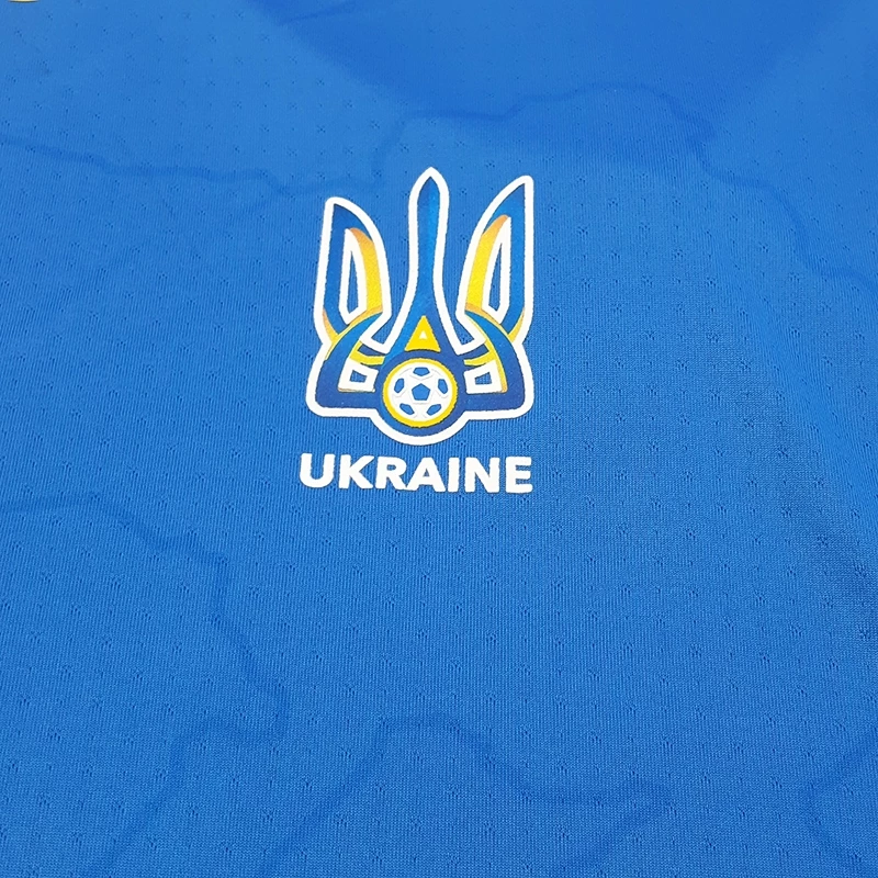 Футбольная футболка сборной Украины 2021 (синяя) Футбольная футболка сборной Украины 2021 (синяя) фото товара