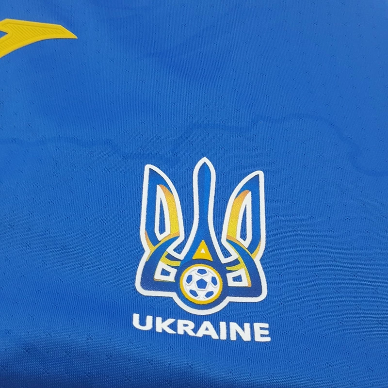 Футбольная футболка сборной Украины 2021 (синяя) Футбольная футболка сборной Украины 2021 (синяя) фото товара