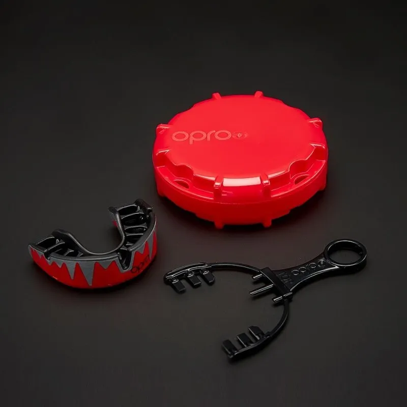 Капа OPRO Platinum UFC Hologram Red Metal/Black (art. 002261001)