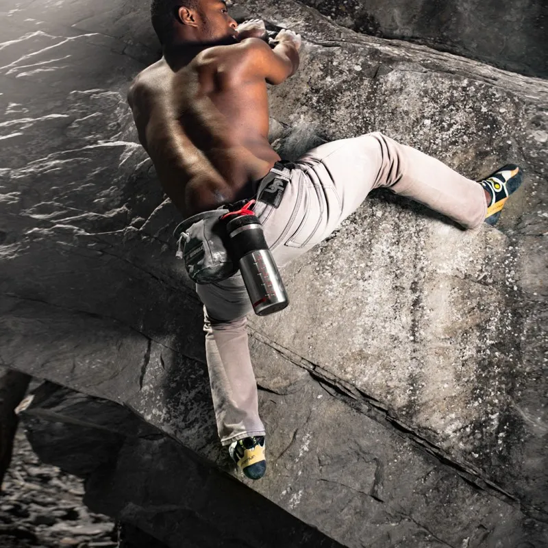 Спортивная бутылка-шейкер BlenderBottle SportMixer Stainless Steel Red 820ml (из нержавеющей пищевой cтали)