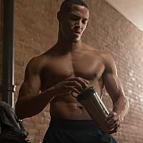 Спортивная бутылка-шейкер BlenderBottle Radian Thermo Edelstahl 26oz/770ml Natural (ORIGINAL)