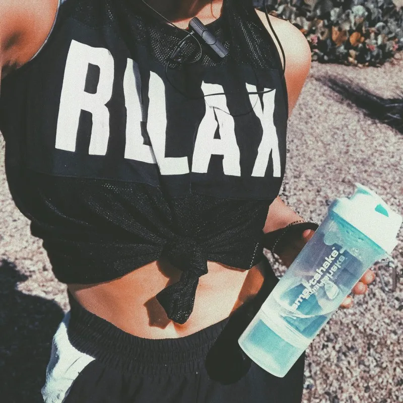 Шейкер спортивний Smartshake Slim 500ml Neon Blue